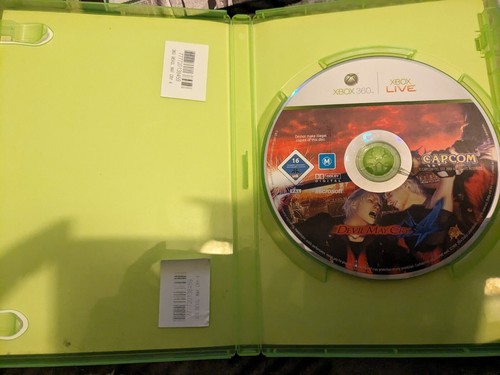 DmC: Devil May Cry & Devil May Cry 4 (Xbox 360) PEGI 16 - Picture 4 of 7