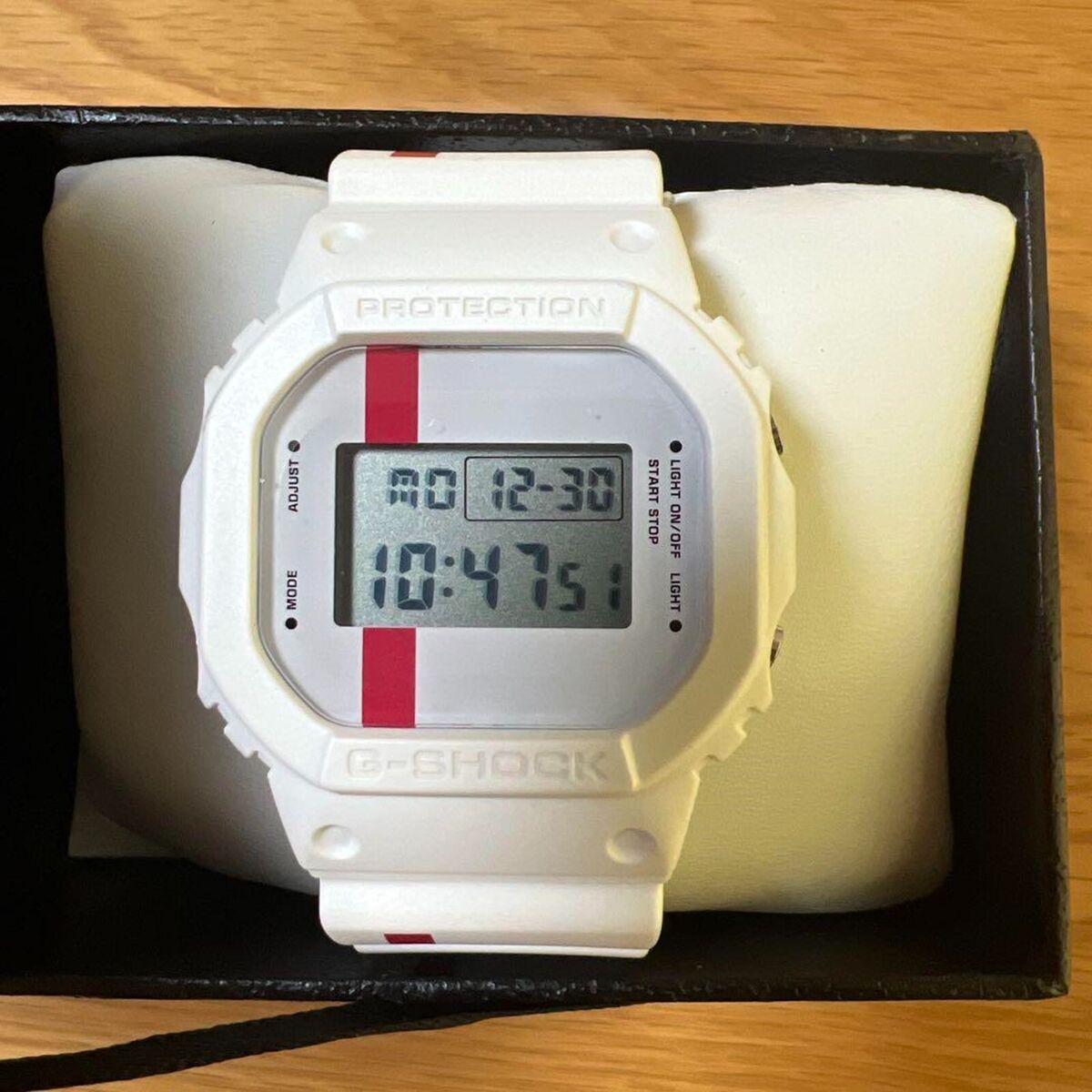 G-SHOCK マルボロジーショック マルボロ限定 dw-5600vt(G-Shock G-SHOCK マルボロジーショック マルボロ限定 dw-5600vt(G-Shock