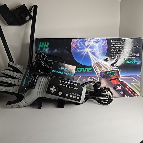 Nintendo Power Glove Authentic from Japan, Complete in box, Tested and Works PAX - Picture 3 of 9