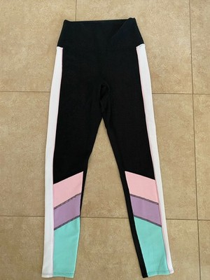 Beach Riot Black w/ stripes Leggings High Waist Ribbed Size Medium