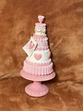 Pink Heart Cake Ceramic Figurine Valentine's Day Romantic Seasonal Decor