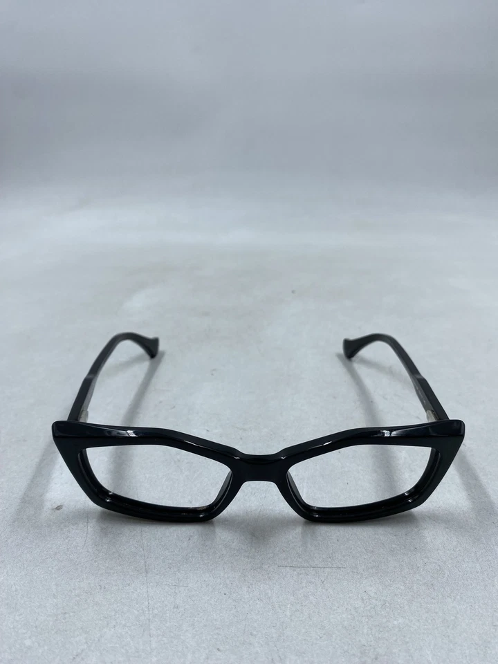 Gafas ópticas Balenciaga negras lisas ojo de gato Foto 2 de 4