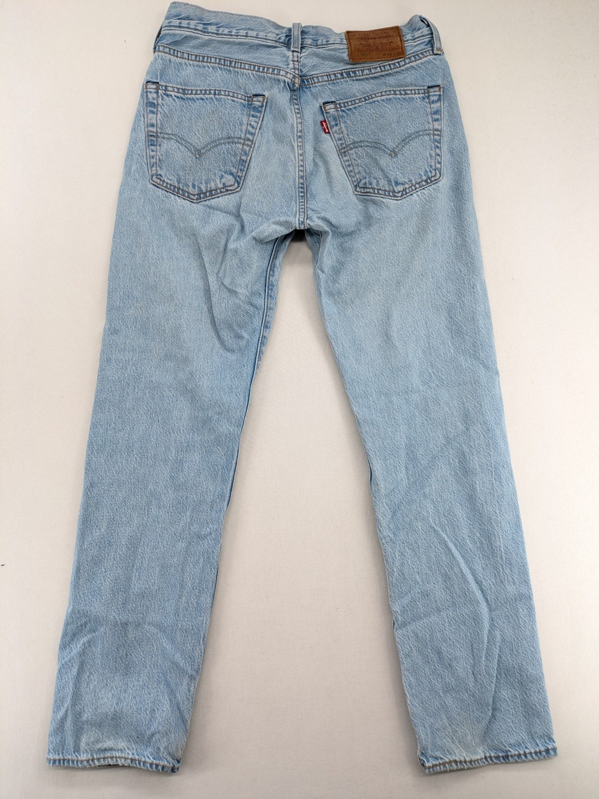 Levi's Premium 501 Herren Jeans W29 L30 Light Wash Regular Straight Button Fly image 8