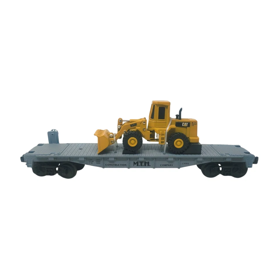 O Scale MTH Rail King Construction Flat Car w/ Ertl CAT Front End Loader 30-7619 - Image 3 of 4