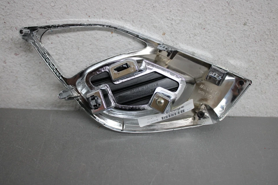 2013 2014 2015 TOYOTA AVALON LEFT SIDE FOG LIGHT COVER Foto 2 de 4