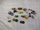 Vintage Fashion Costume Jewelry Lot Assorted Clip On Earrings And Pins Brooches