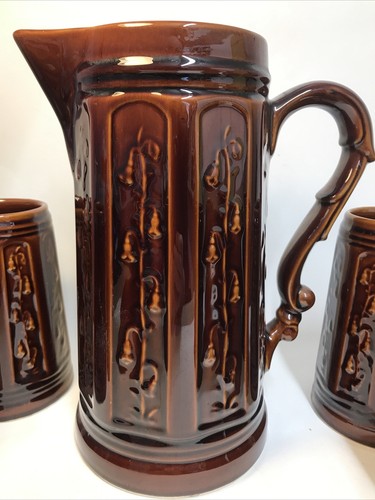 Vintage MCM CERBOL Amber Glaze Large Pitcher Jug & 6 Beer Stein Mugs Floral Set - Picture 4 of 9