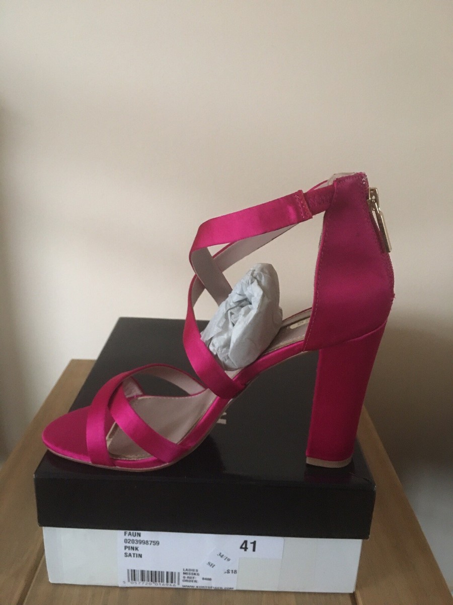 Chaussures à Talons Miss KG - Modèle Faun Rose Satin, Talon Bloc, Sangle, Pointure 41