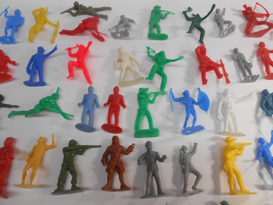 Large 75 Piece Vintage Toy Soldier Figure Lot Marx MPC Ajax Lido Timmee