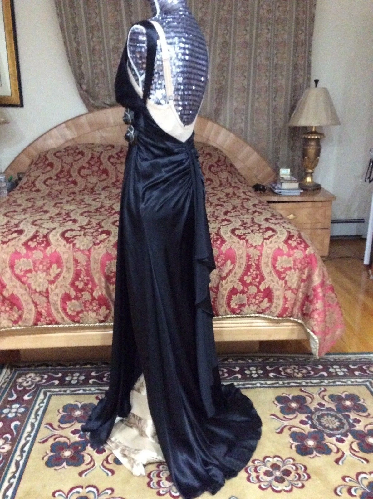 Abito ICONIC SPLENDIDO 2DIE4 DA COLLEZIONE VERSACE retro aperto seta nera