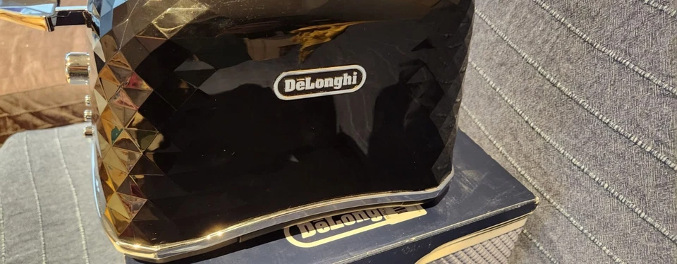 De'Longhi Brilliante Black 4Slot,Toaster - Image 3 of 4