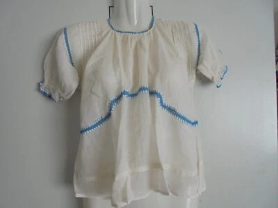 Aufwändig genähte Kinderbluse Mädchenbluse weiß Kriegszeit WK II 1940 Antik - Bild 1 von 3
