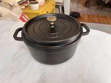 STAUB Cast Iron Dutch Oven 4-qt Round Dutch Oven - Matte Black