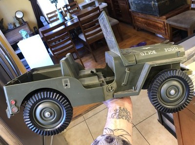 1964 Gi Joe Vintage Hasbro 7000 Combat Jeep Moto Rev , As-is