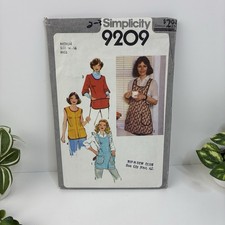 Ruffle Apron Size 14-16 Med Pattern 9209 Sleeveless Pockets Vintage 70s CUT