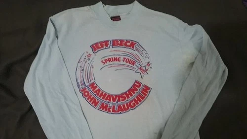 Jeff Beck mahavishnu -shirt 2 tiny holes pit sta 1970s vintage concert t-shirt, vintage, size S, single stitch, B+ condition