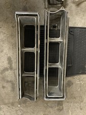 Really Nice 1965 Pontiac Grand Prix Front Grille Housing 9779161 Lh 9779160 Rh Really Nice 1965 Pontiac Grand Prix Front Grille Housing 9779161 Lh 9779160 Rh