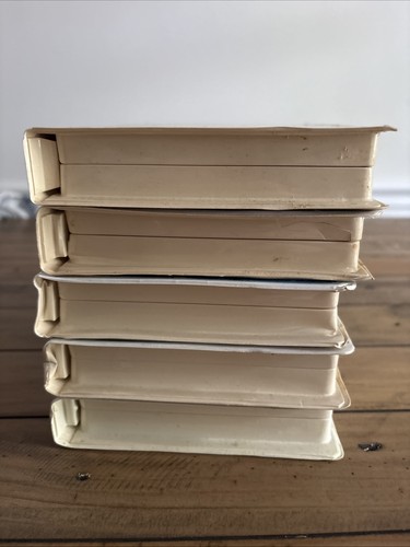 Lot of 5 The Land Before Time VHS Tapes Volumes 2-6 - Picture 2 of 4