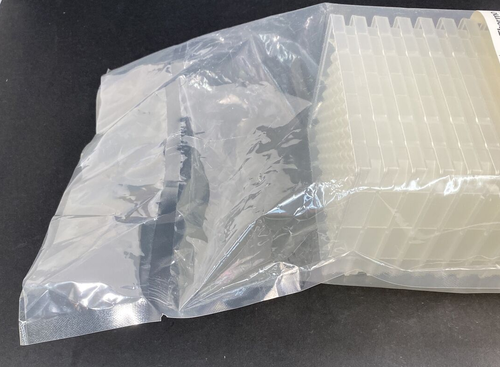 Thermo Scientific Microplate 96 Well PS V Bottom Total of 40 Plates - Afbeelding 6 van 11