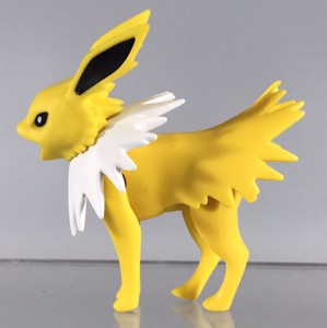 jolteon figure