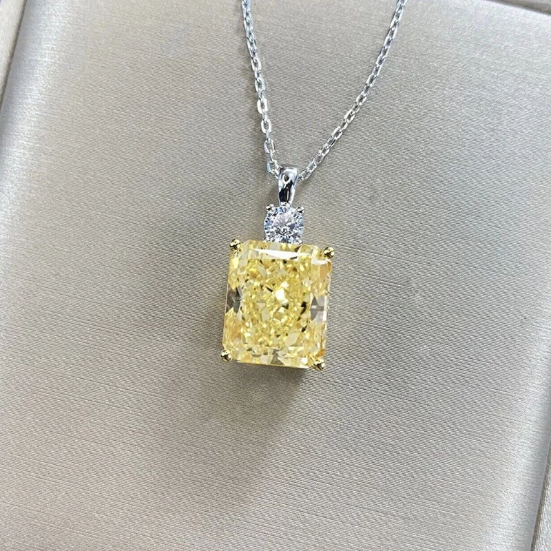 Collar colgante de plata de ley 925 con diamantes radiantes amarillos canarios de 5 quilates cadena de 18" Foto 2 de 4