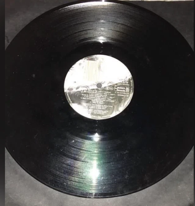 7 LP RECORDS (NO COVER SLEEVES) LED ZEPPELIN ERIC CLAPTON….. - Image 4 of 4