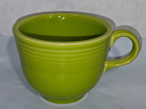 Vintage Fiestaware Homer Laughlin Coffee Mug Tea Cup Lime Green 1960s USA