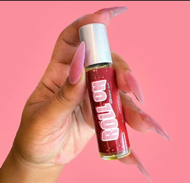 NEW! CANVAS BEAUTY (BIRTHDAY SUIT) TIKTOK ROLL ON FRAGRANCE OIL LE 💝