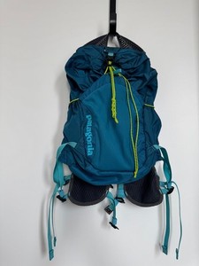 Patagonia Fore Runner 10L Running Vest Pack Trail Hydration Bag Blue Size L/XL