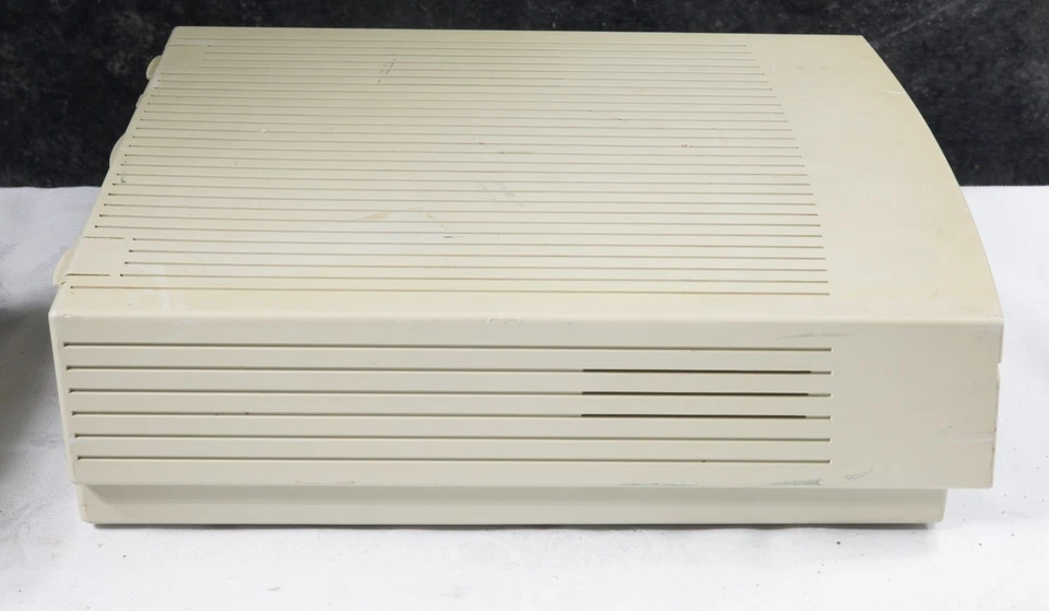 Vintage Apple Macintosh IIsi empty case AC53 - Image 4 of 4