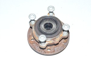 BMW I01 i3s Electric F40 F44 F45 F46 Radnabe mit Lager hinten 6852157