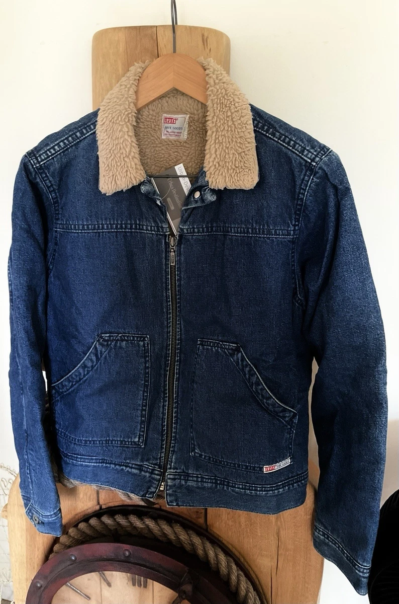 Mens Vintage LEVIS 70570 Sherpa Jacket Size Medium M Dry Goods Coat Padded Denim