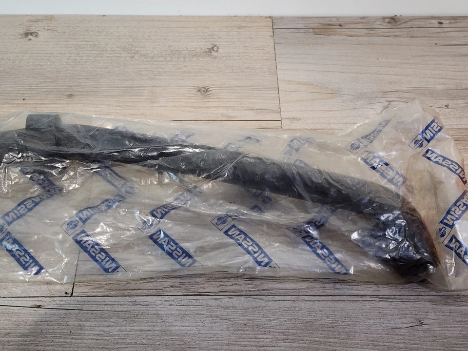 Cubierta basculante manguera Nissan Máxima 1985-1989 11827-D6100 Foto 4 de 4