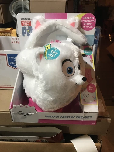 Illumination Presents Universal Secret Life of Pets 2 Gidget Feature Plush