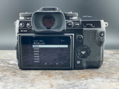 Fujifilm X-H1 24mp IBIS Mirrorless Digital Camera *very good* 2764 - Picture 2 of 8
