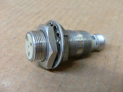 Omron Inductive Proximity Sensor E2e-X5f1-M1 Used