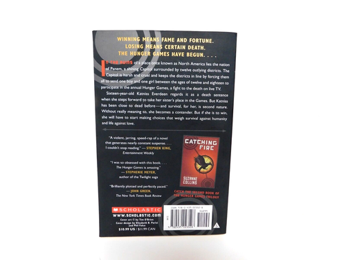 Book "The Hunger Games" by Suzanne Collins 2008 Softcover Ex. Condition - Imagen 2 de 4