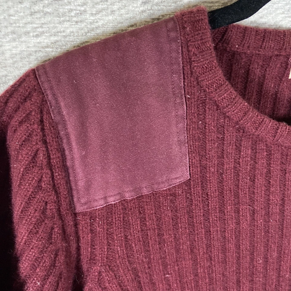 LL BEAN Commando Sweater Size Large Lambs Wool Crew Neck Maroon Pullover Elbow - Image 3 of 4
