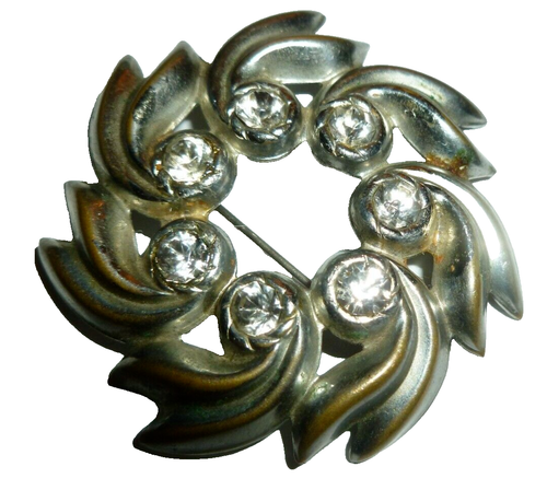 Vintage Clear Rhinestone Wreath Silver Tone Brooch Pin