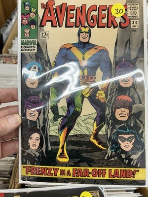 Avenger Lot 14 19 29 30 Marvel Comic Books