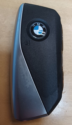 Genuine OEM 4 Btn 2022-2026 BMW Smart Key Remote FOB    IYZBK1  BK1  Matte Black
