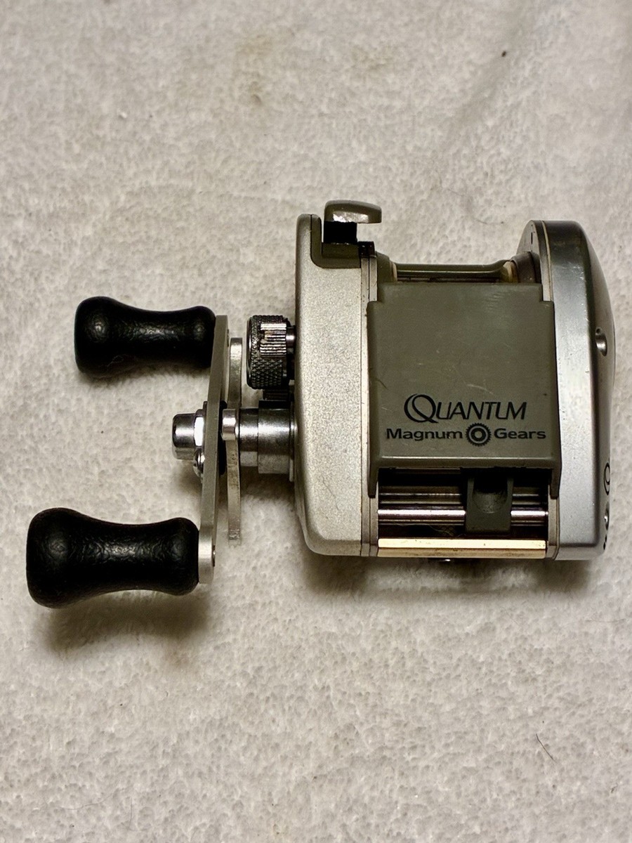 ZEBCO　クァンタム1310MG Nice Vintage Quantum Zebco 1310 MG Magnum DynaMag Made in