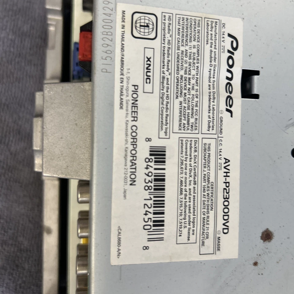 PIONEER AVH-P2300DVD TOUCHSCREEN CD DVD PLAYER RADIO STEREO - Image 2 of 4