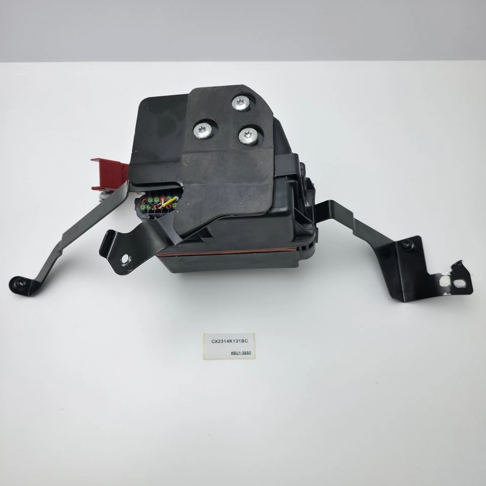 2014-2015 Jaguar F-Type вспомогательный двойной аккумулятор предохранитель коробка CX2314K131BC - Изображение 3 из 4