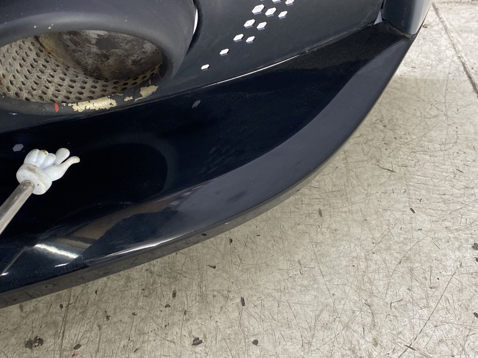 2020-2025 ASTON MARTIN DBX OEM REAR BUMPER COVER W/ PARK ASSIST & UPPER PACK