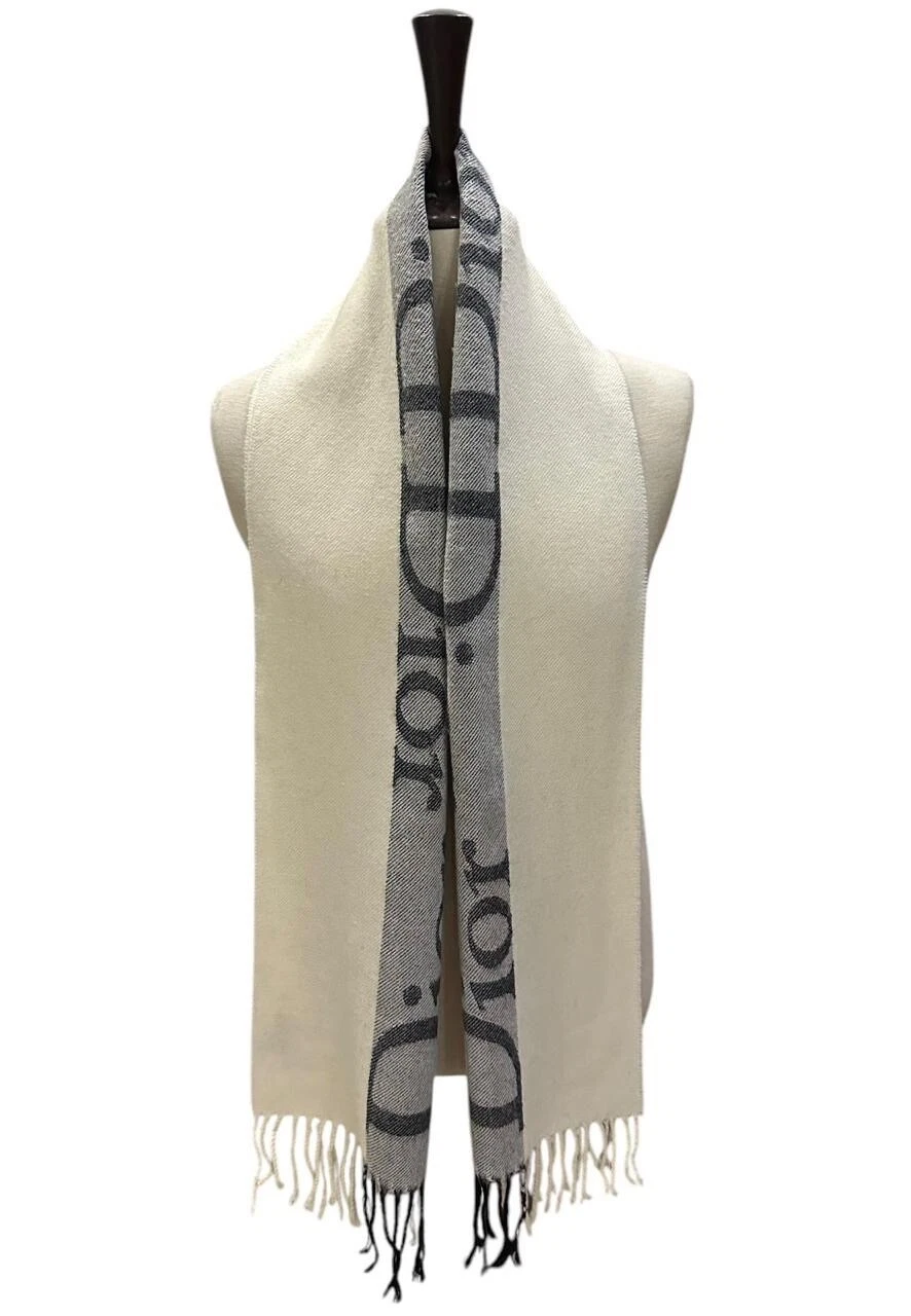 AUTHENTIQUE FOULARD CHRISTIAN DIOR VINTAGE OCCASION 50% LAINE BLANC FABRIQUÉ EN ITALIE