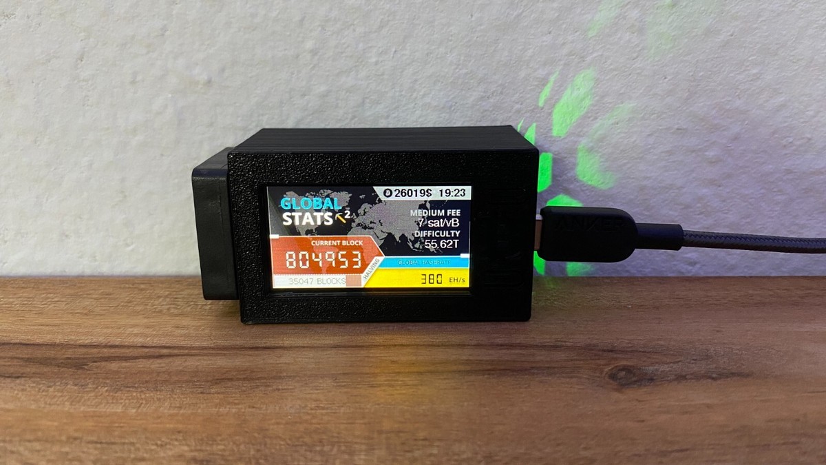 NerdMiner V2 / BTC Lotto in Schwarz + Gehäuse + Kühlkörper + Lüfter +  78KH/s | eBay.de