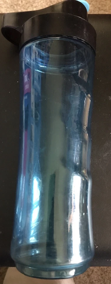 Botella deportiva Oster My Blend accesorio botella AZUL repuesto 20 oz Foto 2 de 4