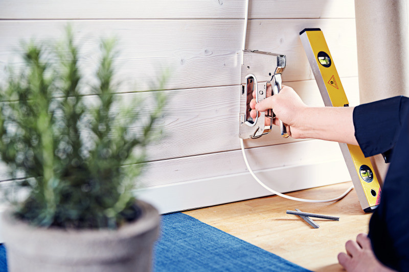 Rapid Heavy Duty R28 Cable Tacker / Stapler / Staple Gun Electrical