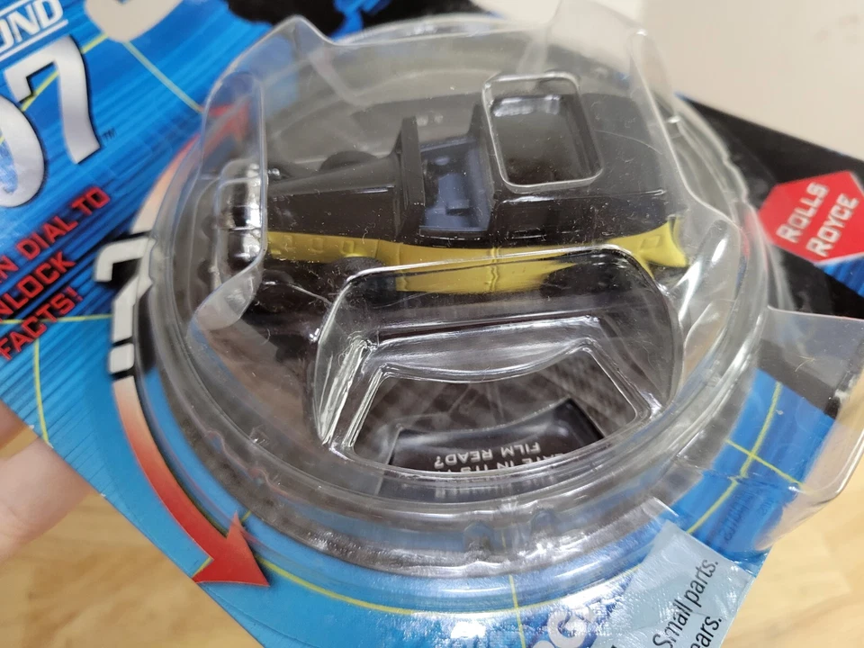 Corgi James Bond 007  Goldfinger Rolls Royce New On Card 2006 - Image 2 of 4